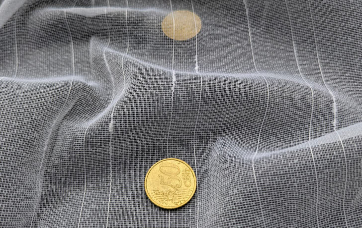 Gardinen Stores 2153 weiß mit senkrechten Struktur-Streifen 180 cm Höhe, Trevira CS flammenhemmend DIN4102B1 mit Bleiband