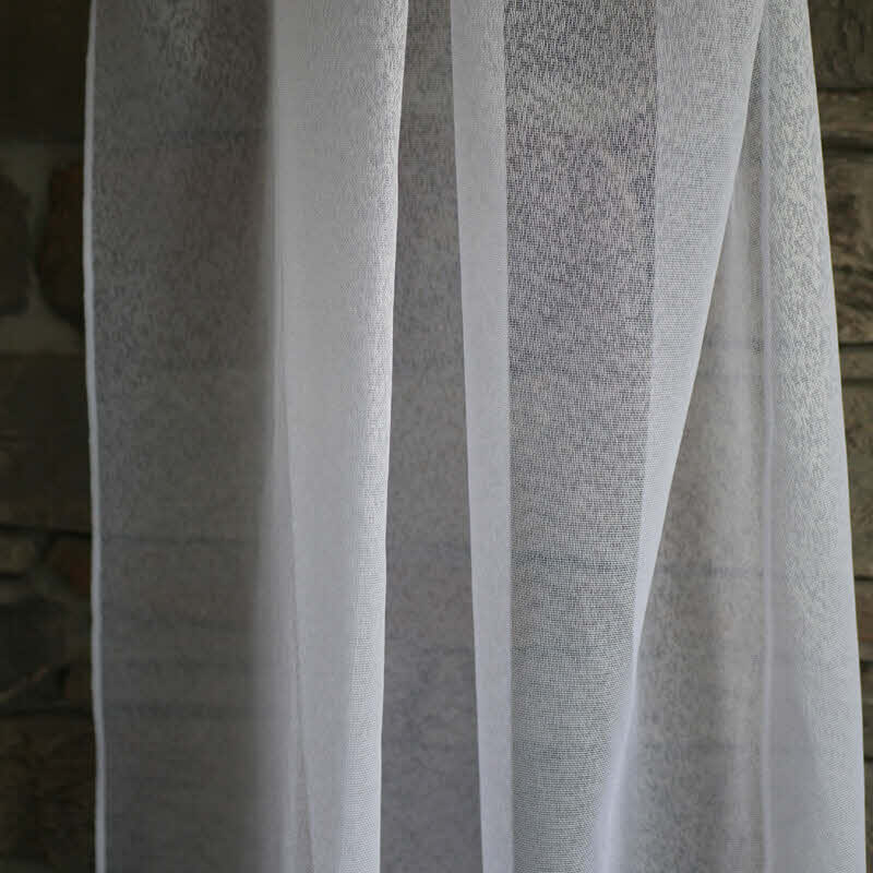 Dreher-Gardine 3001 Weiß | Frosty Eis-Struktur | Trevira CS DIN4102 B1 | Inkl. Bleiband