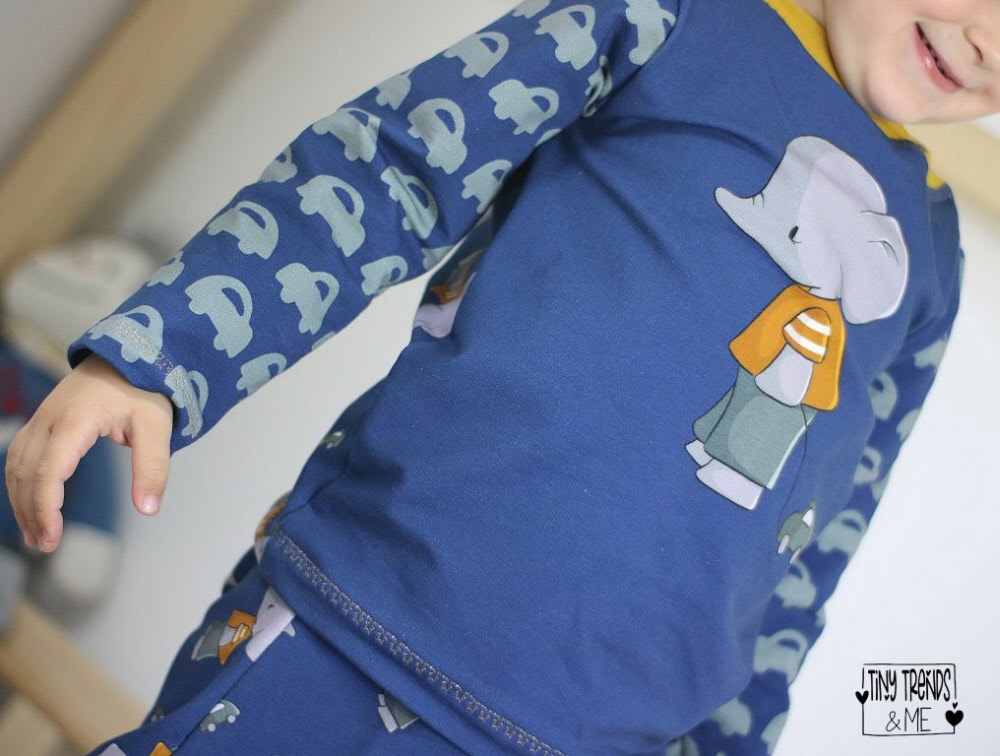 Tiny Trends & Me auf French Terry blau Elephant