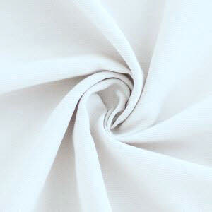 Farbe: : 68 weiß