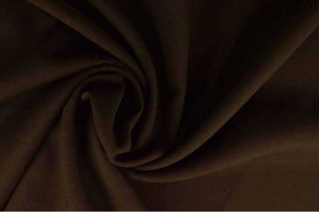 Farben: dunkelbraun 43