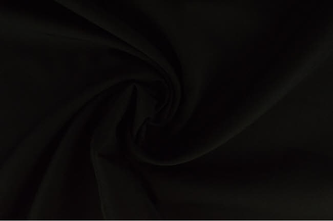 Farben: schwarz 03