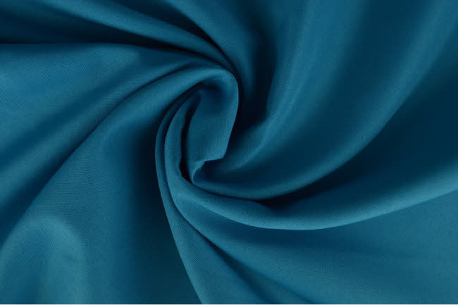 Farben: petrol 26