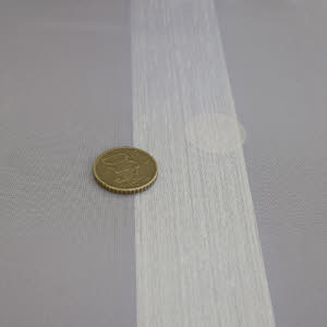 Feiner weich fallender Voile mit 3 cm Streifen schwer entflammbar DIN4102B1 Trevira CS
